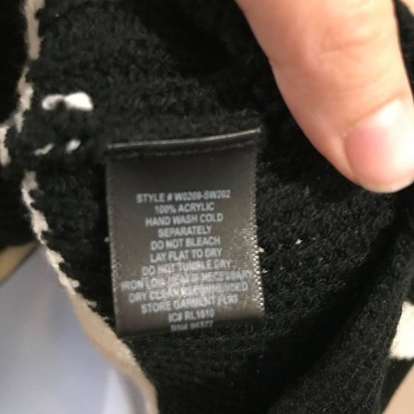 Sanctuary Off The Shoulder Sweater Striped Large - Picture 9 of 13